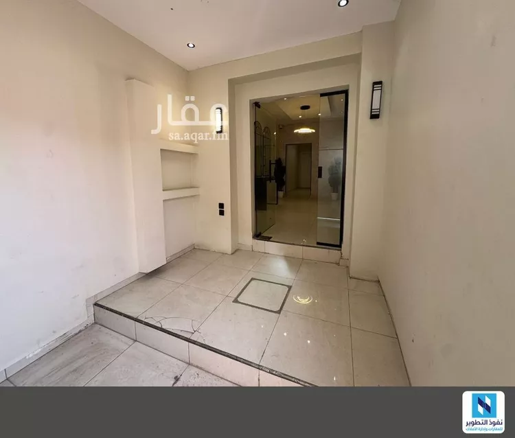 عمارة للبيع في شارع الأمير مساعد بن عبدالرحمن بن فيصل, حي العريجاء الغربي, مدينة الرياض, منطقة الرياض صورة 4