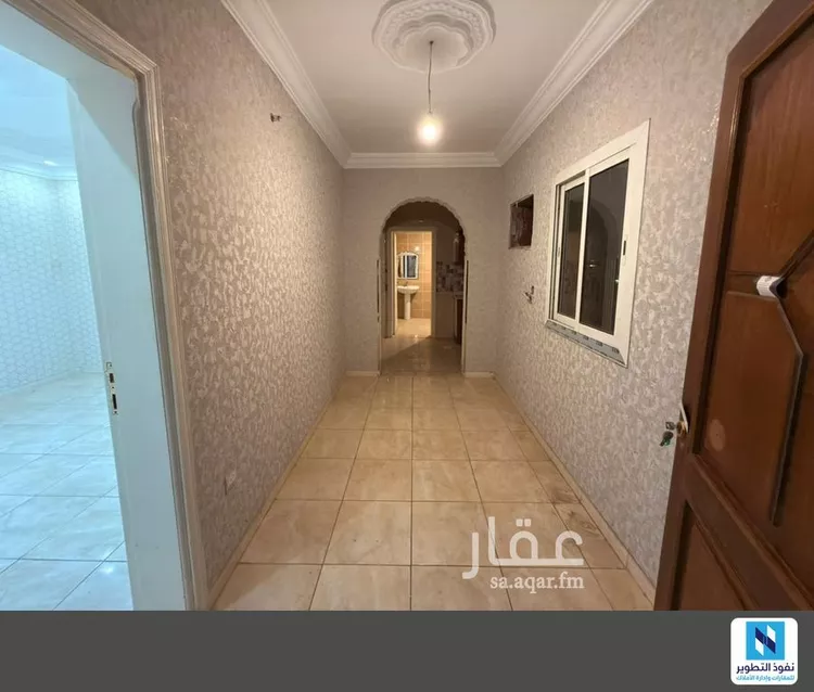 مكتب تجاري للإيجار في شارع عبدالعزيز, حي الفيصلية, مدينة جدة, منطقة مكة المكرمة صورة 2