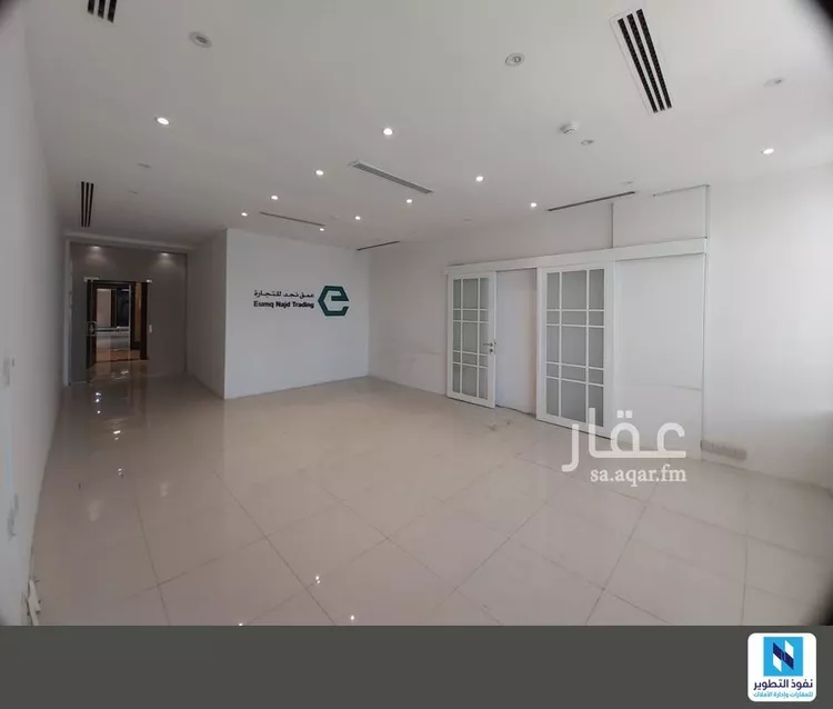 مكتب تجاري للإيجار في شارع رقم 267, حي الياسمين, مدينة الرياض, منطقة الرياض صورة 3