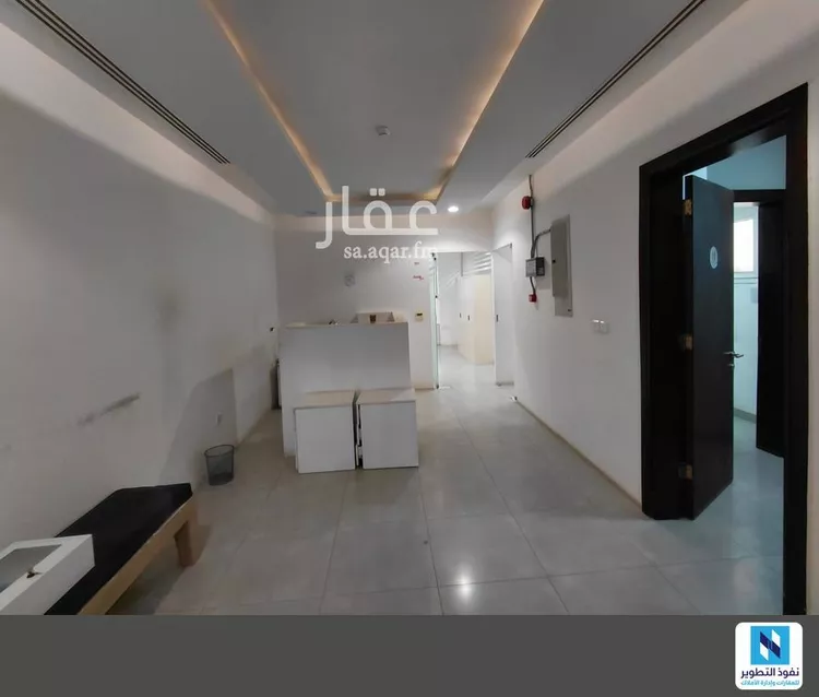 مكتب تجاري للإيجار في شارع المهندس مساعد العنقري, حي السليمانية, مدينة الرياض, منطقة الرياض صورة 2
