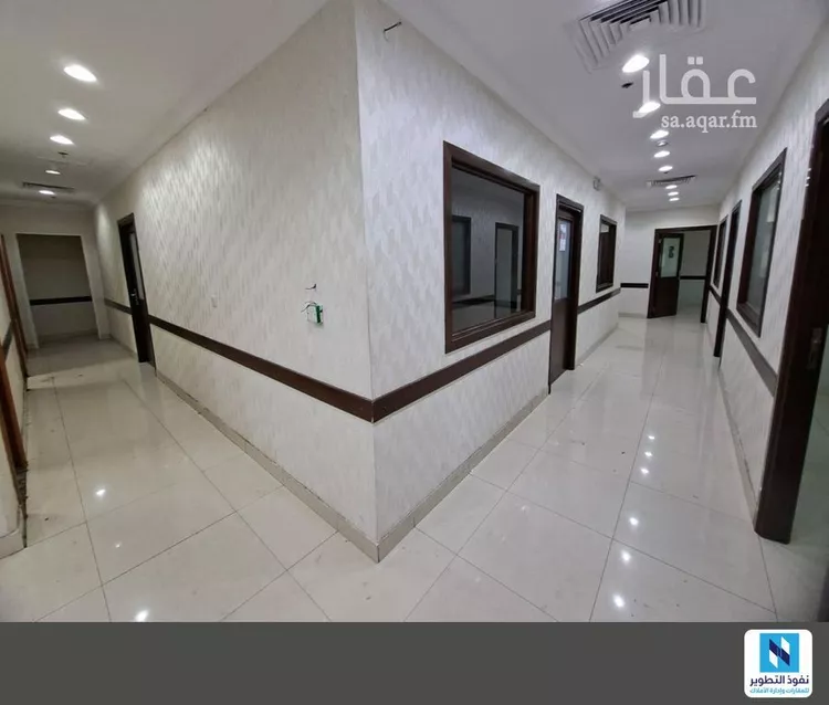 مكتب تجاري للإيجار في شارع طريق الملك عبدالله الفرعي, حي البغدادية الغربية, مدينة جدة, منطقة مكة المكرمة صورة 2