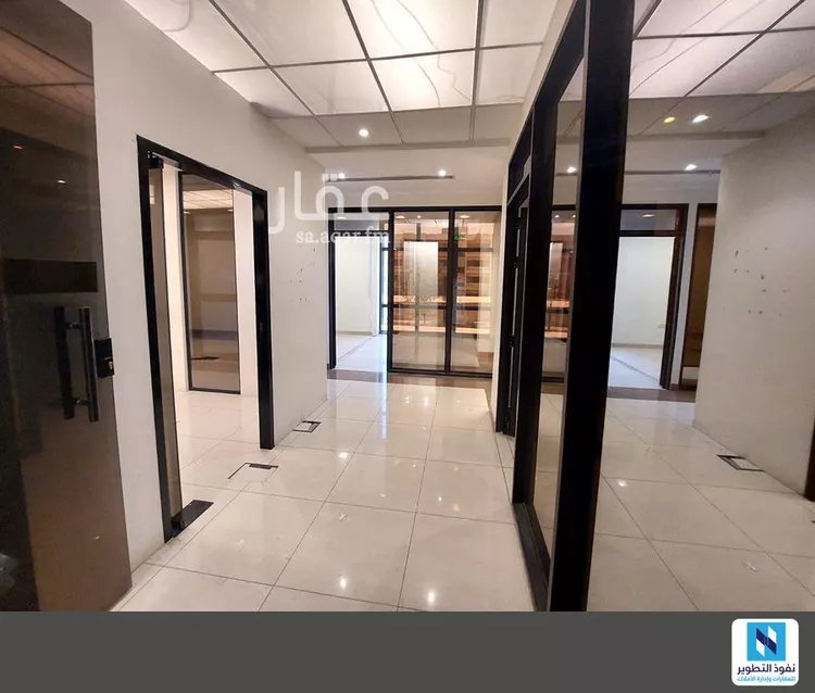 مكتب تجاري للإيجار في شارع المهندس مساعد العنقري, حي السليمانية, مدينة الرياض, منطقة الرياض صورة 2