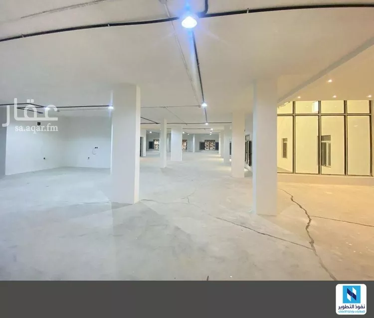 عمارة للإيجار في شارع الملك عبدالله ابن عبدالعزيز سعود الفرعي, حي المرسلات, مدينة الرياض, منطقة الرياض صورة 4