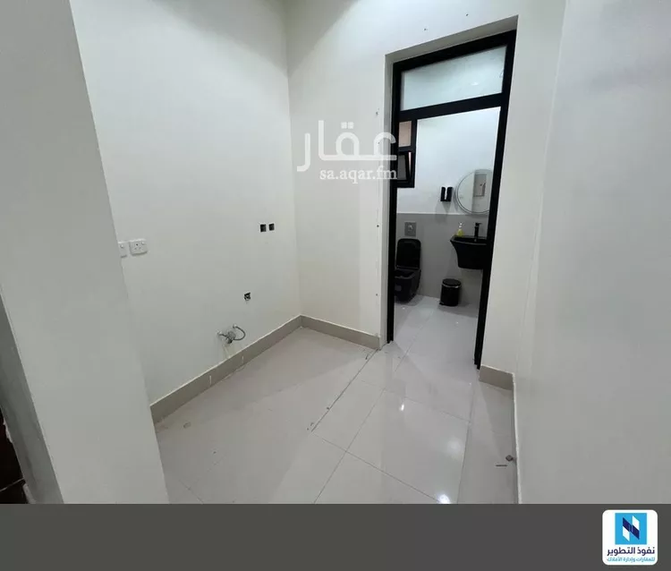 Commercial Office for Rent in Riyadh Al Malqa صورة 5