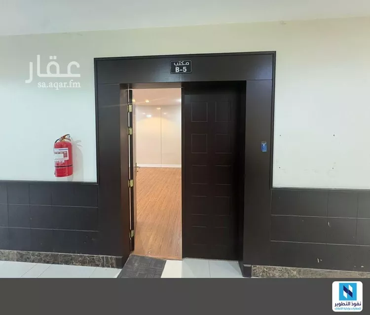 Commercial Office for Rent in Riyadh Al Malqa صورة 2