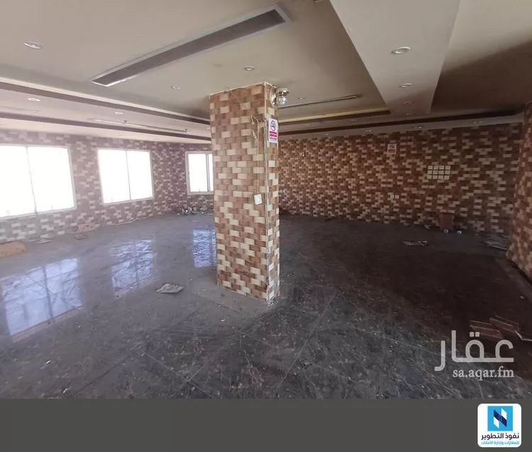 Shop for Rent in Medina King Fahd صورة 2