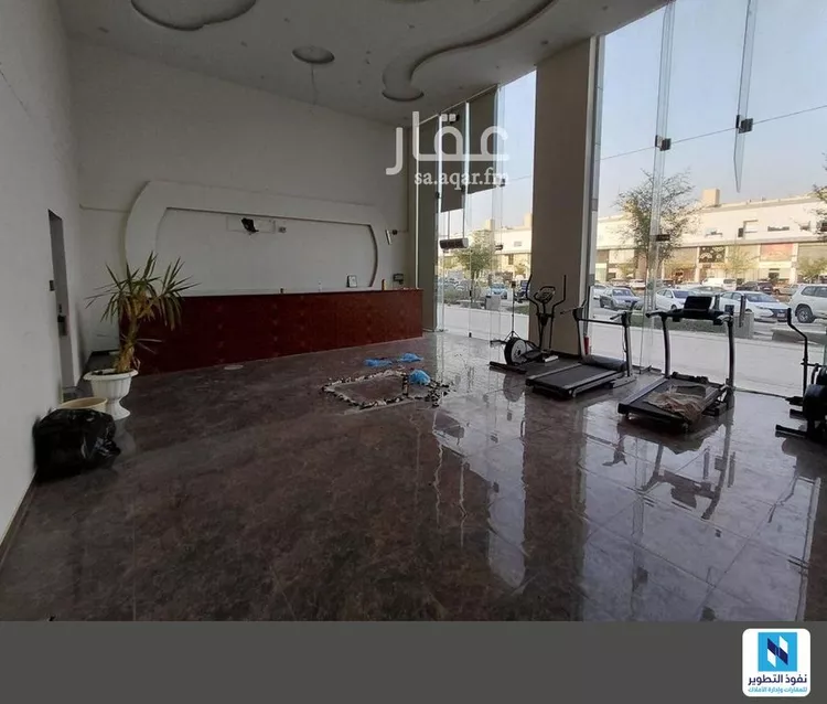 محل للإيجار في شارع طريق الامير محمد بن سعد بن عبد العزيز, حي الملقا, مدينة الرياض, منطقة الرياض صورة 3