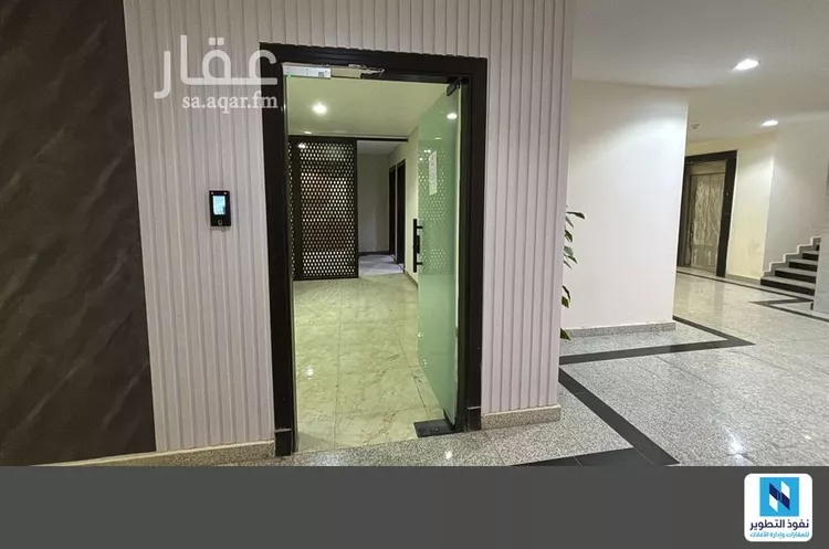 مكتب تجاري للإيجار في شارع صالح القاضي, حي الملك فيصل, مدينة الرياض, منطقة الرياض صورة 2