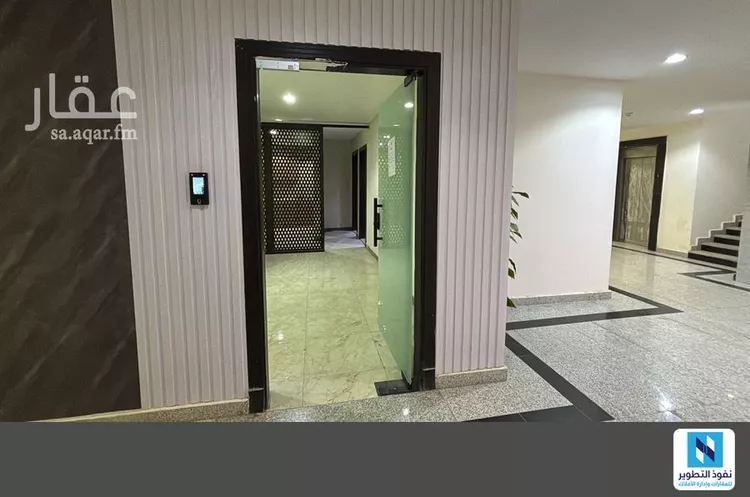 مكتب تجاري للإيجار في شارع صالح القاضي, حي الملك فيصل, مدينة الرياض, منطقة الرياض صورة 2