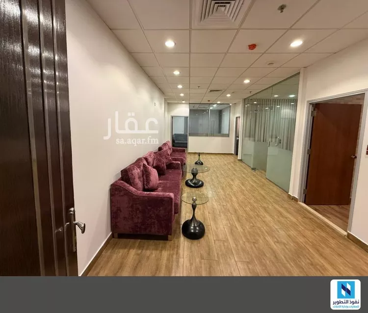 مكتب تجاري للإيجار في شارع طريق الملك عبدالعزيز فرعي, حي الزهراء, مدينة جدة, منطقة مكة المكرمة صورة 2