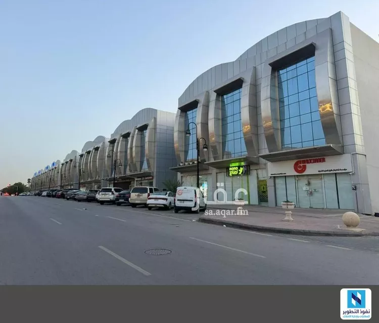 مكتب تجاري للإيجار في شارع المهندس مساعد العنقري, حي السليمانية, مدينة الرياض, منطقة الرياض