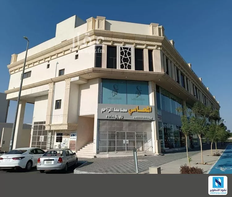 مكتب تجاري للإيجار في شارع الملك عبدالله بن عبدالعزيز, حي الخالدية, مدينة المدينة المنورة, منطقة المدينة المنورة