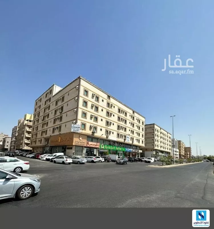 مكتب تجاري للإيجار في شارع عبدالعزيز, حي الفيصلية, مدينة جدة, منطقة مكة المكرمة