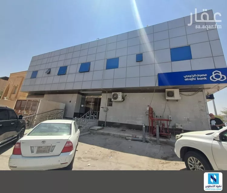 مكتب تجاري للإيجار في شارع طريق الامير محمد بن سعد بن عبد العزيز, حي الملقا, مدينة الرياض, منطقة الرياض صورة 2