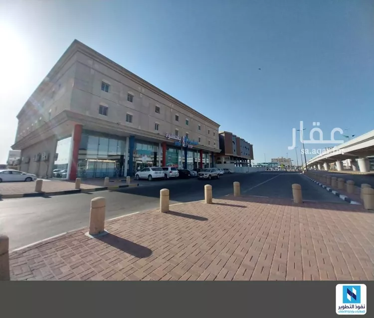 مكتب تجاري للإيجار في شارع طريق الامير نايف بن عبد العزيز, حي المحمدية, مدينة الدمام, المنطقة الشرقية