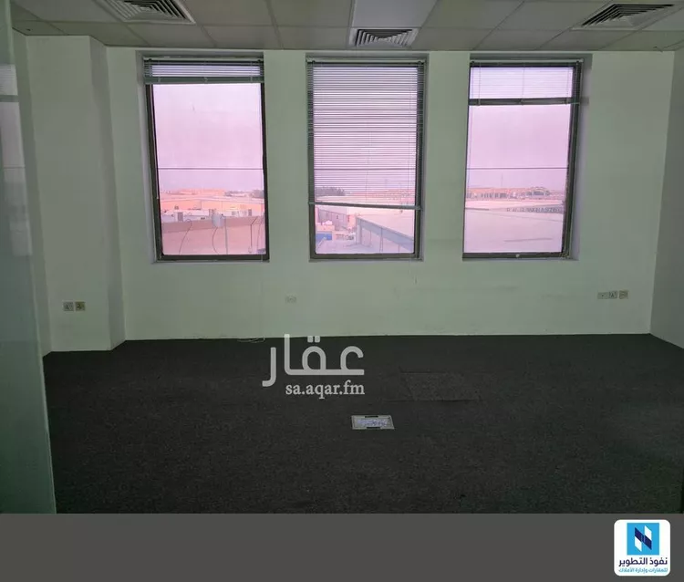 مكتب تجاري للإيجار في شارع ابو الاسعد القشيري, حي الخالدية الجنوبية, مدينة الدمام, المنطقة الشرقية صورة 4
