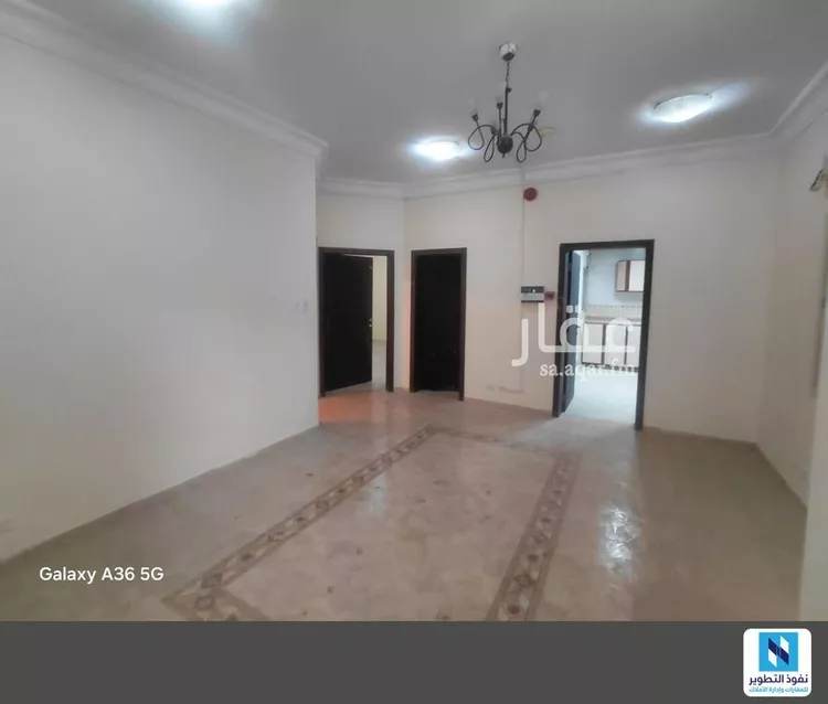 مكتب تجاري للإيجار في شارع طريق الامير نايف بن عبد العزيز, حي المحمدية, مدينة الدمام, المنطقة الشرقية صورة 2