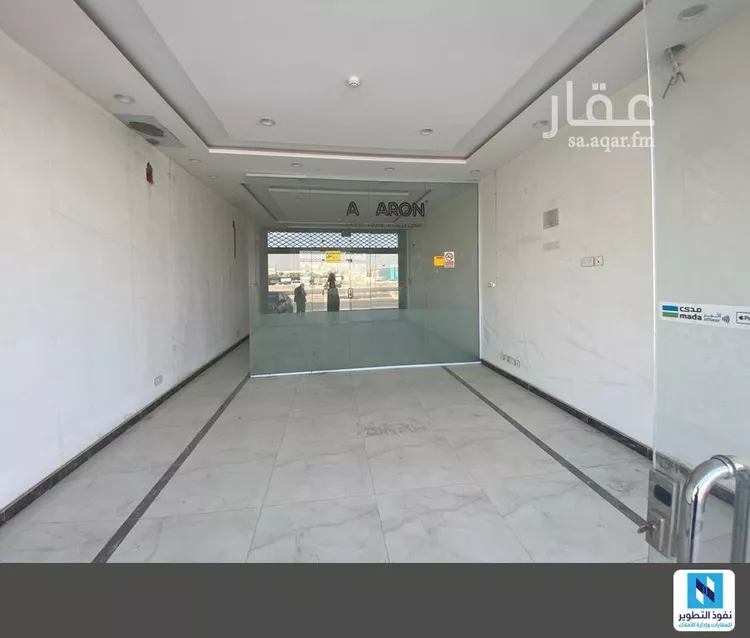 محل للإيجار في شارع الملك فهد, حي القيروان, مدينة الرياض, منطقة الرياض صورة 4