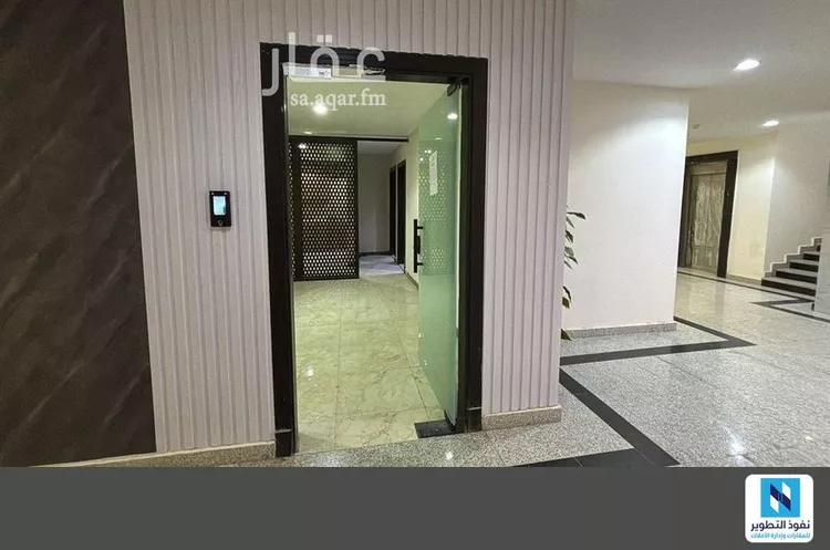 مكتب تجاري للإيجار في شارع صالح القاضي, حي الملك فيصل, مدينة الرياض, منطقة الرياض صورة 2