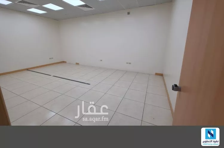 مكتب تجاري للإيجار في شارع ابو الاسعد القشيري, حي الخالدية الجنوبية, مدينة الدمام, المنطقة الشرقية صورة 4