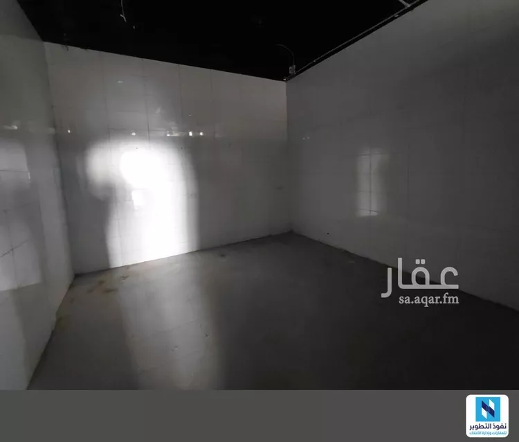 محل للإيجار في شارع الامير محمد ابن سعد ابن عبدالعزيز, حي حطين, مدينة الرياض, منطقة الرياض صورة 5
