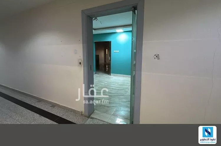 مكتب تجاري للإيجار في شارع صالح القاضي, حي الملك فيصل, مدينة الرياض, منطقة الرياض صورة 2