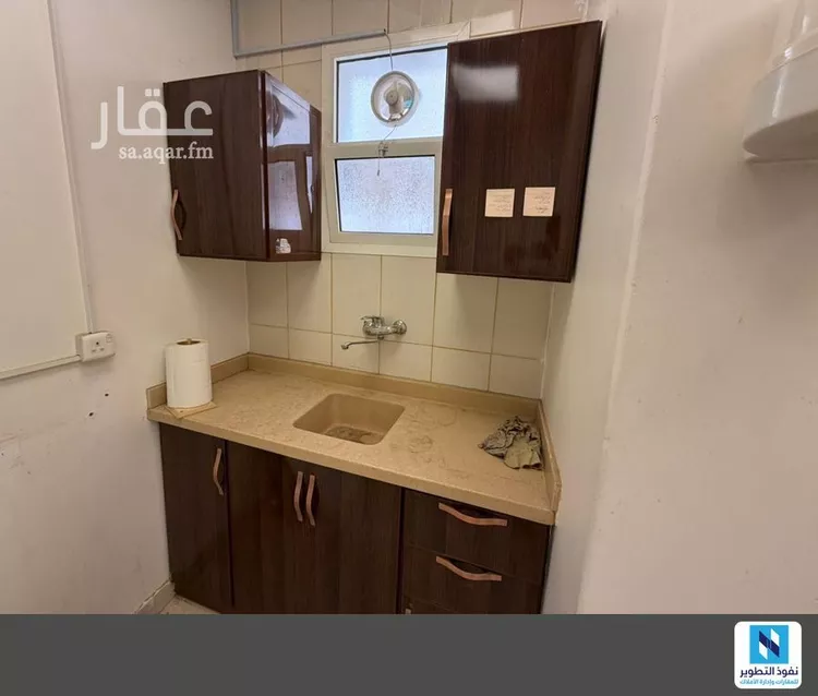 مكتب تجاري للإيجار في شارع انس بن مالك, حي الياسمين, مدينة الرياض, منطقة الرياض صورة 5