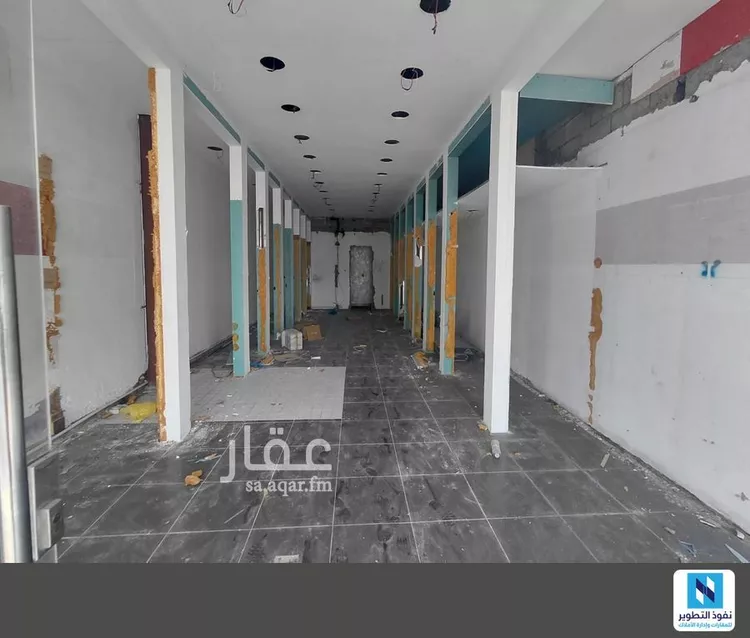 Shop for Rent in Dammam Muhammed Ibn Saud صورة 3