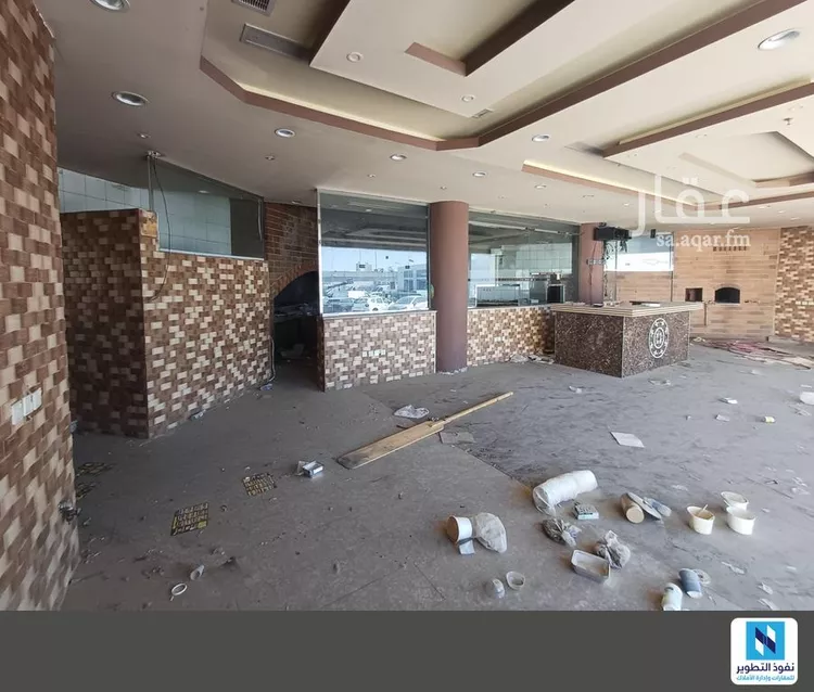 Shop for Rent in Medina King Fahd صورة 4