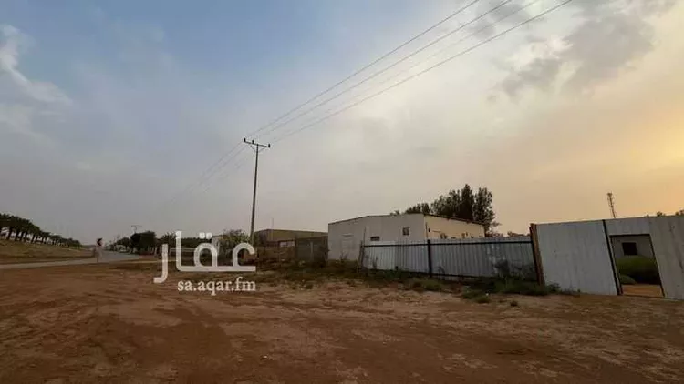 أرض للبيع في شارع أبي بكر الصديق الفرعي, حي الروابي, مدينة عنيزة, منطقة القصيم