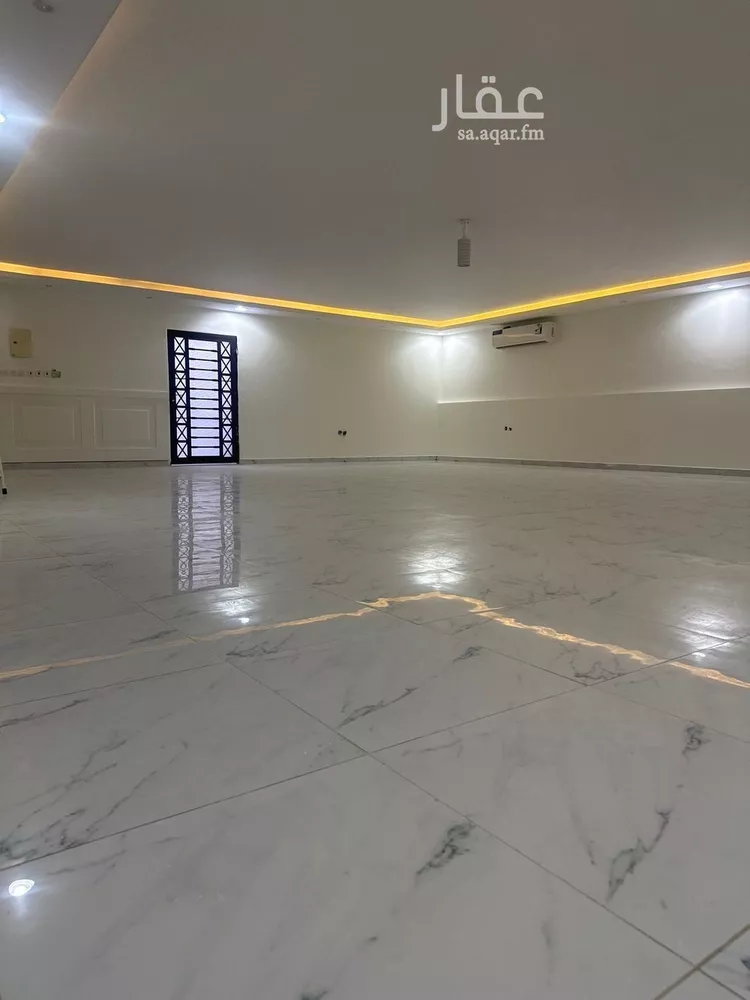 فيلا للبيع في شارع ??ار البركة, حي الرفيعة, مدينة الرياض, منطقة الرياض صورة 3
