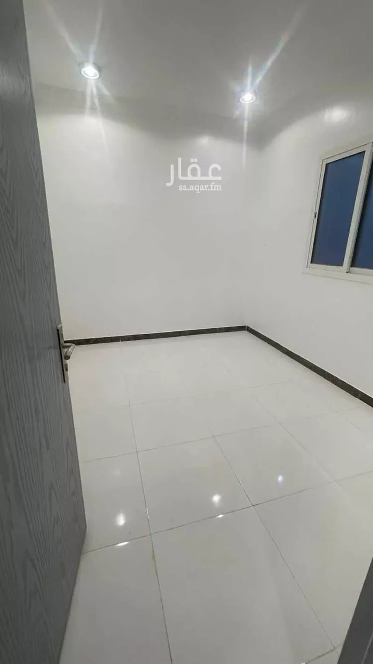 شقة للإيجار في شارع إبراهيم بن إدريس المالكي ، حي الرمال ، الرياض ، منطقة الرياض صورة 2