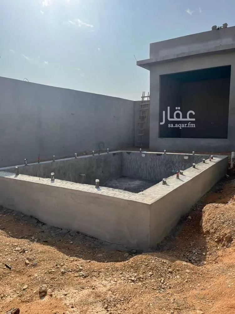 Rest House for Sale in Al Muzahimiyah Hazlulah