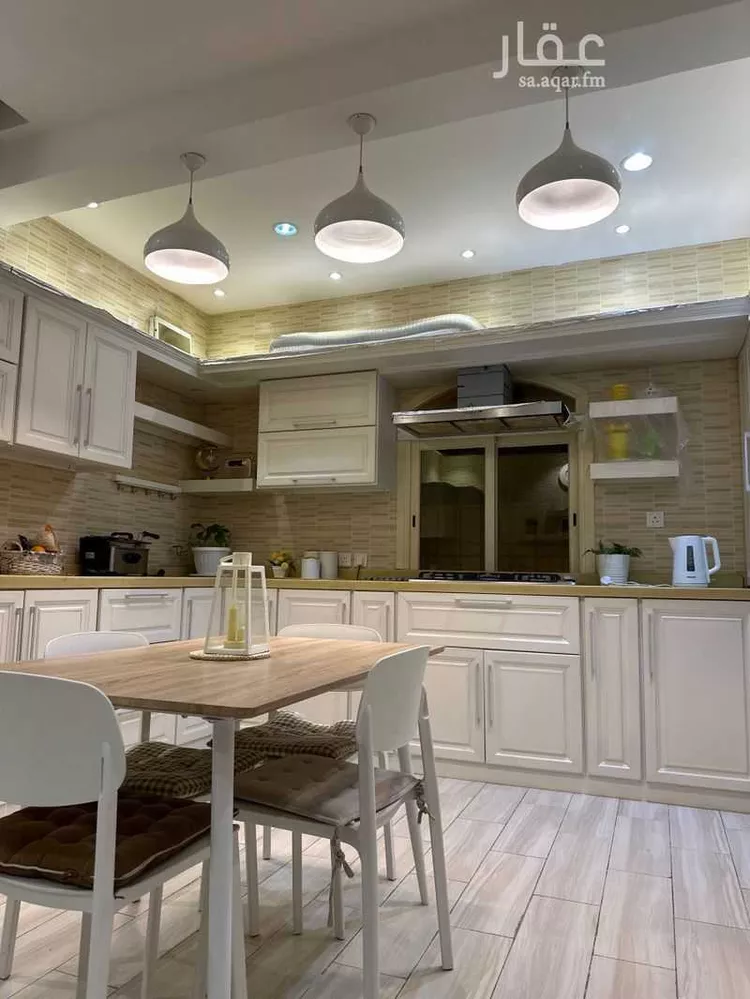 فيلا للبيع في شارع 68 الغدير ، حي المحالة ، المحالة ، منطقة عسير صورة 2