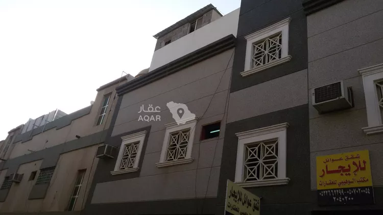 عمارة للبيع في شارع النعامية ، حي الخالدية ، الرياض ، منطقة الرياض 8