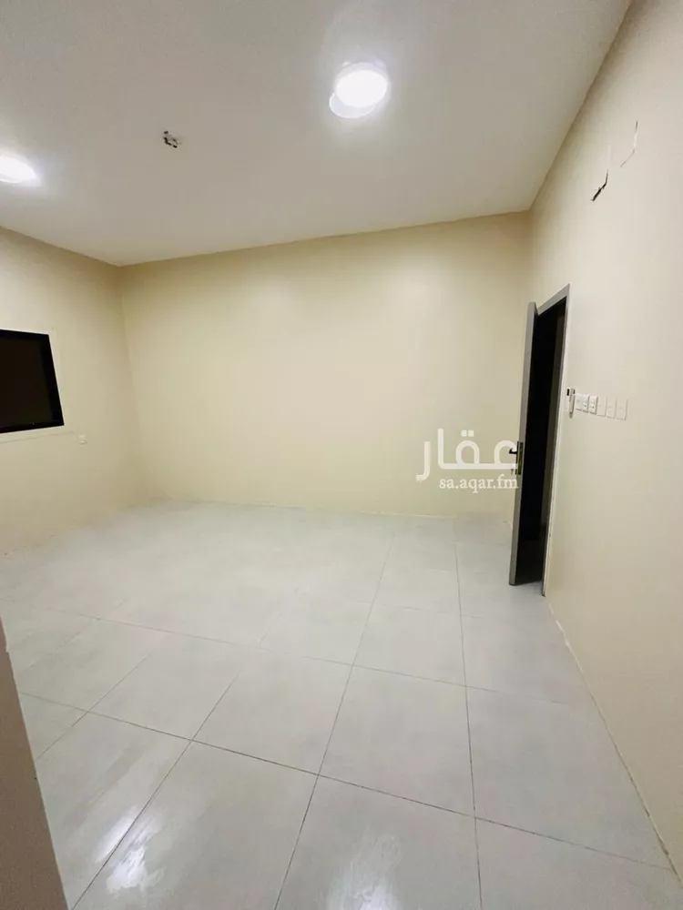 شقة للإيجار في شارع طريف, حي الإزدهار, مدينة الرياض, منطقة الرياض صورة 2