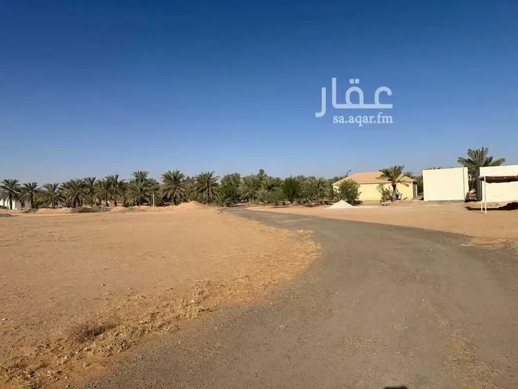 مزرعة للبيع في شارع  عودة سدير, حي مزارع وادي وراط, مدينة مزارع وادي وراط, منطقة الرياض 6