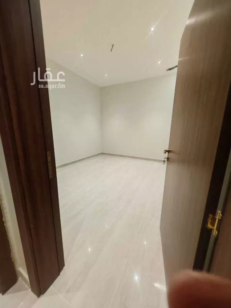 دور للبيع في شارع المضرب العقيلس, حي أبوكبير, مدينة المدينة المنورة, منطقة المدينة المنورة صورة 2