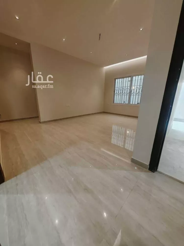 دور للبيع في شارع المضرب العقيلس, حي أبوكبير, مدينة المدينة المنورة, منطقة المدينة المنورة صورة 3