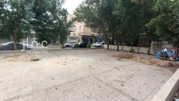 أرض للإيجار في شارع السابع والعشرون, حي مدينة العمال, مدينة الخبر, المنطقة الشرقية صورة 2