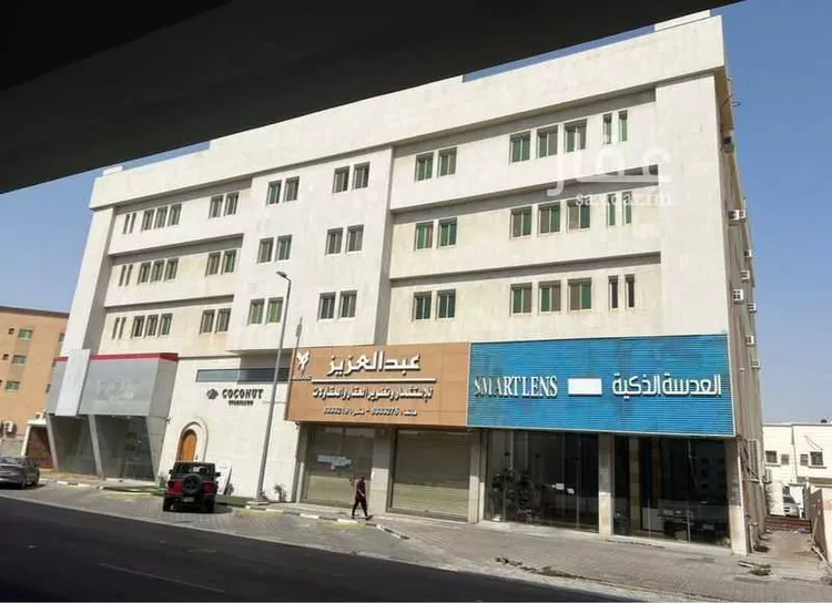 عمارة للبيع في شارع الثامن والعشرون, حي العزيزية, مدينة الدمام, المنطقة الشرقية صورة 2