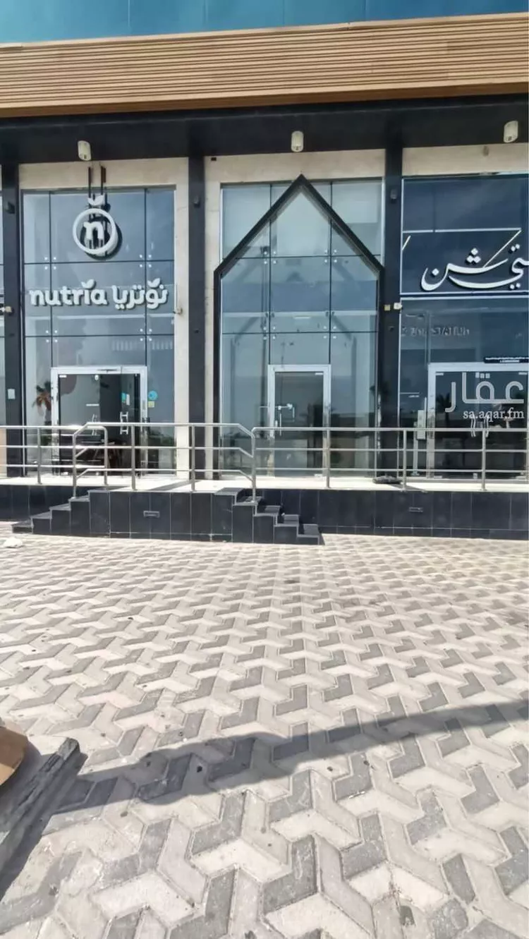 محل للإيجار في شارع الثناء, حي الحزام الأخضر, مدينة الخبر, المنطقة الشرقية صورة 3