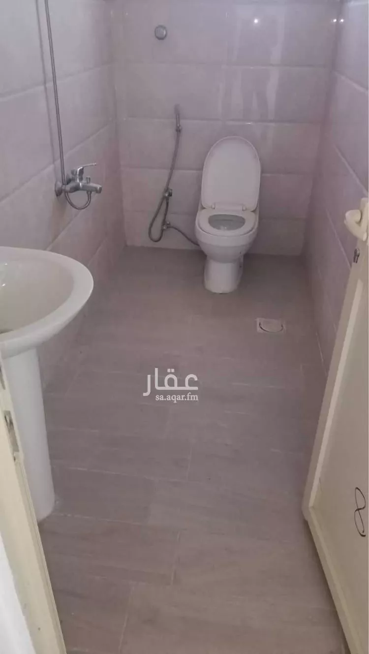 Commercial Office for Rent in Al Khobar Al Kawthar صورة 3