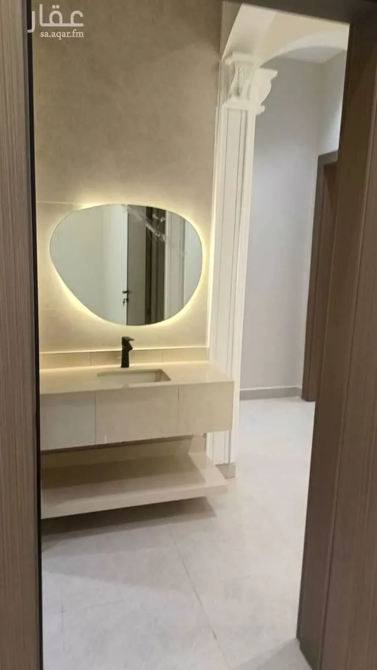 Floor for Sale in Al Muzahimiyah Shukhaib 7