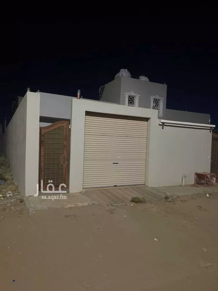 دور للبيع في شارع الحسين بن علي, حي الروضة, مدينة نجران, منطقة نجران صورة 2