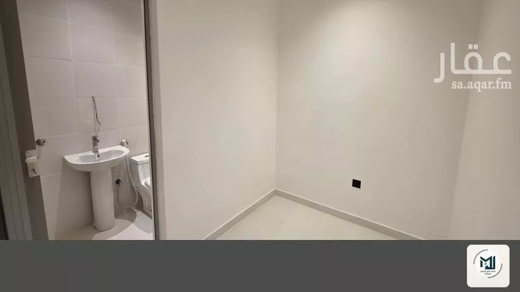 شقة للإيجار في شارع الريع الأسفل, حي حكومي1, مدينة جدة, منطقة مكة المكرمة صورة 4