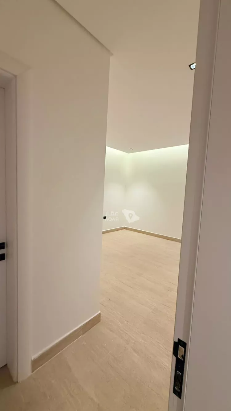 شقة للإيجار في شارع عبدالجليل بن عبدالواسع, حي الروضة, مدينة الرياض, منطقة الرياض 8