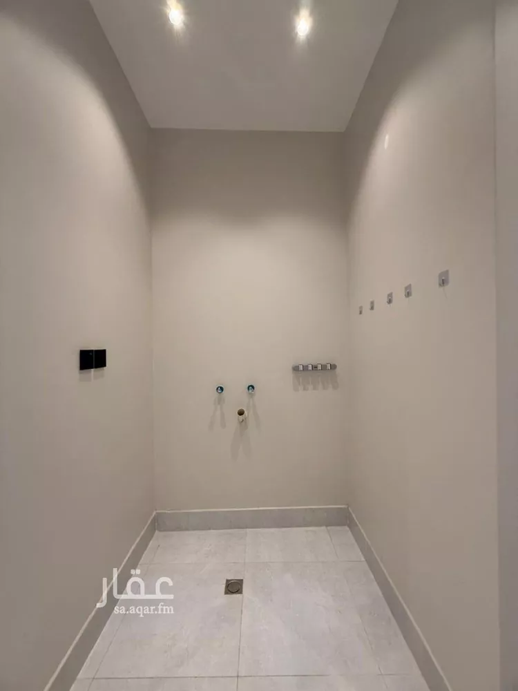 شقة للإيجار في شارع القرية العليا, حي الحمراء, مدينة الخبر, المنطقة الشرقية صورة 2