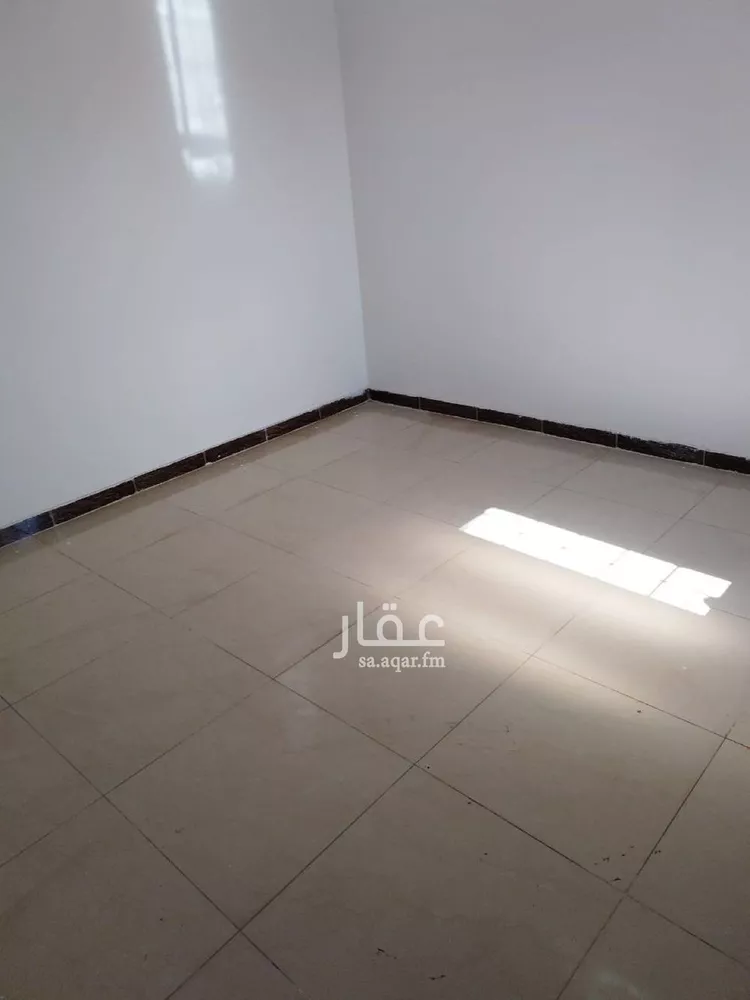 شقة للإيجار في شارع ابو اوس الاسلمي, حي العزيزية, مدينة الدمام, المنطقة الشرقية صورة 2