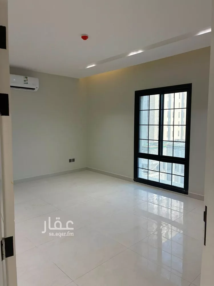 شقة للإيجار في حي الحمراء, مدينة الخبر, المنطقة الشرقية 6